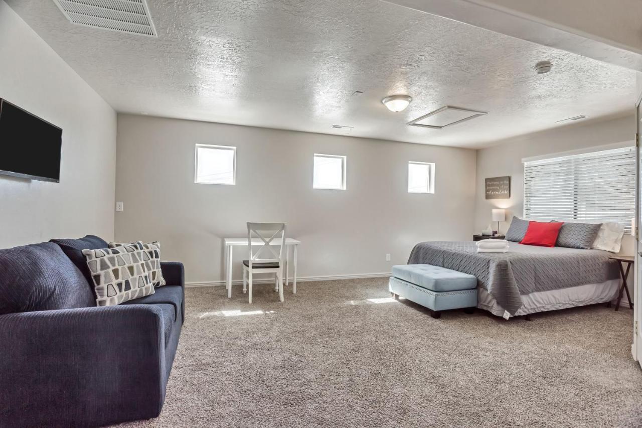 Spacious & New Guesthouse In Orem/Provo Room photo